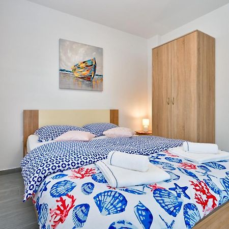 Apartman Michael / Novalja / Zrce Exteriör bild