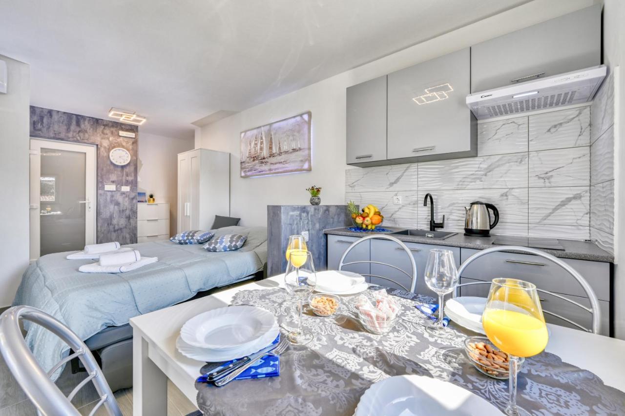 Apartman Michael / Novalja / Zrce Exteriör bild