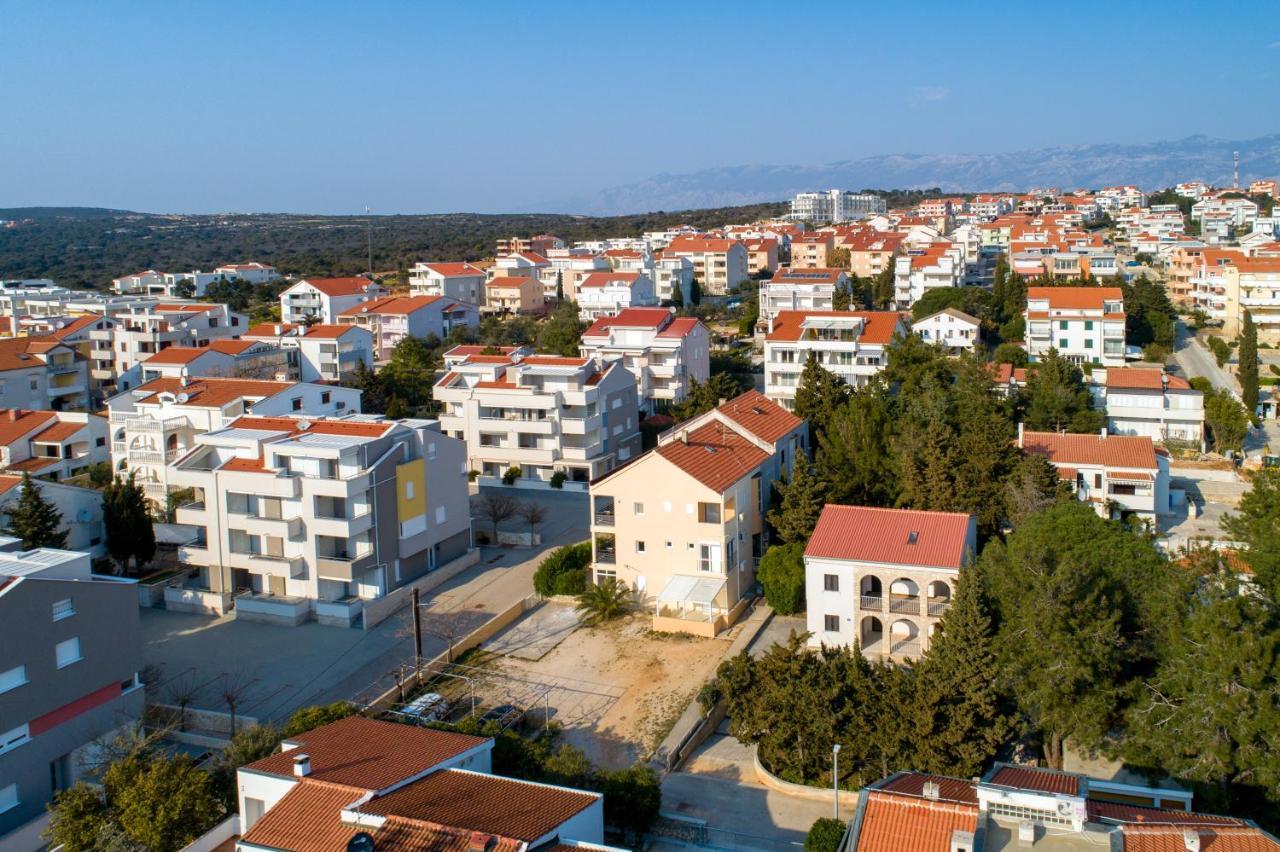 Apartman Michael / Novalja / Zrce Exteriör bild