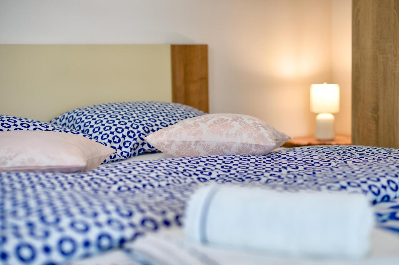 Apartman Michael / Novalja / Zrce Exteriör bild